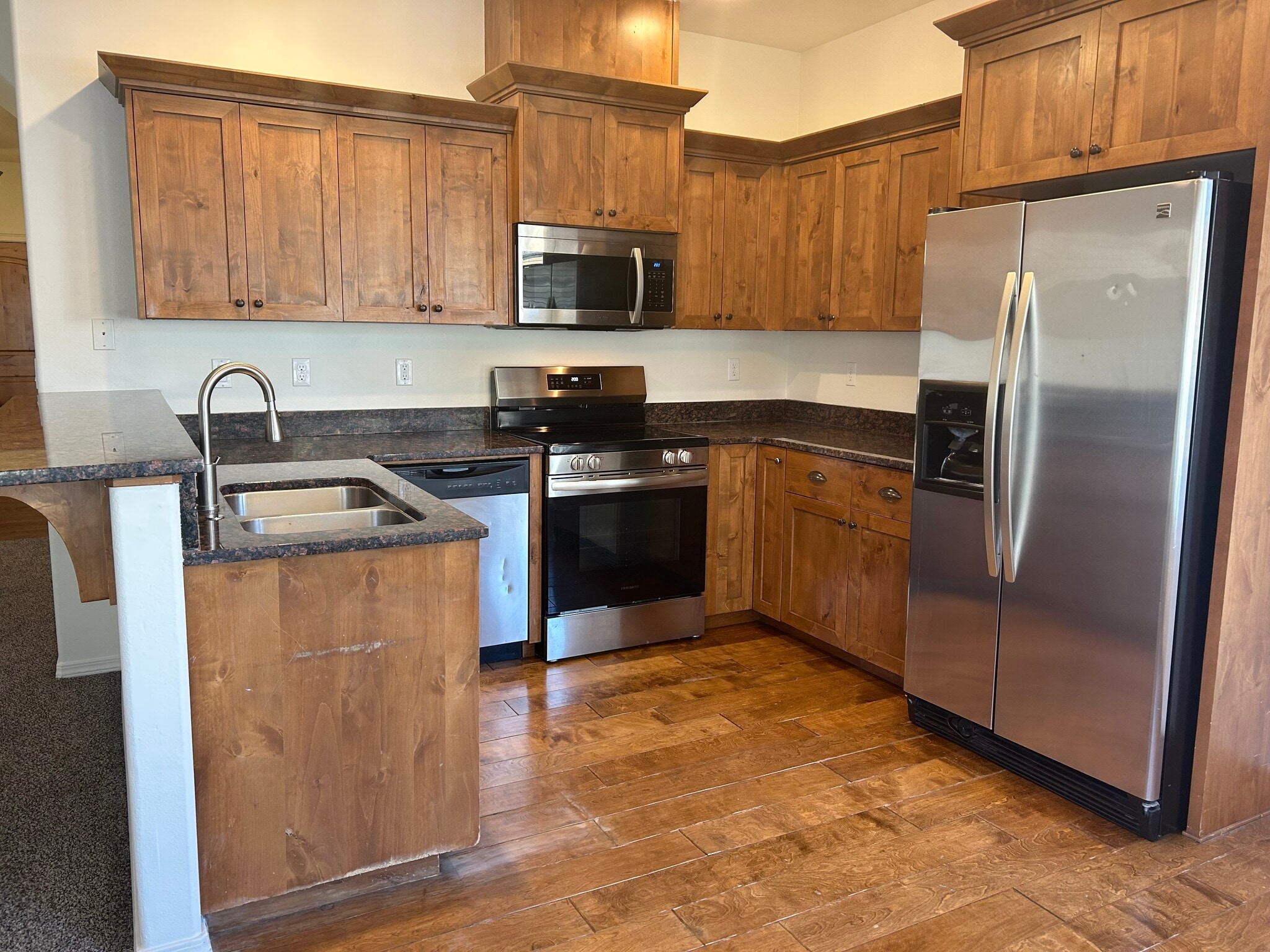 Building Photo - 8896 W Shoup Dr