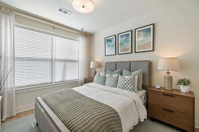 Building Photo - Incredible Savings: Up to 2 Months Rent-Free