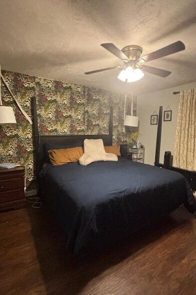 Building Photo - 1989 Gina Dr