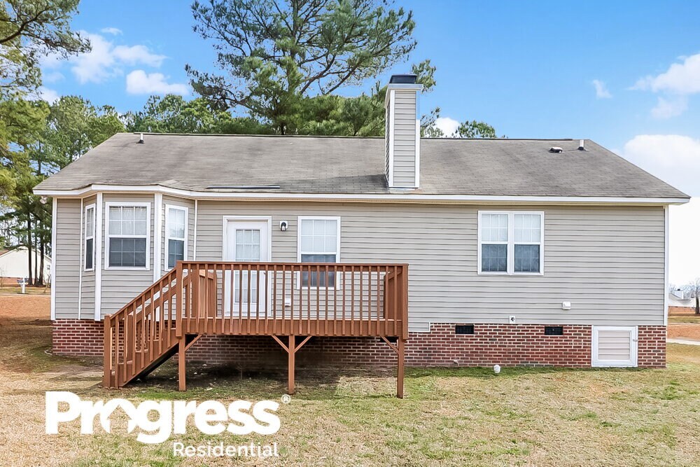 Building Photo - 944 S Philwood Ct