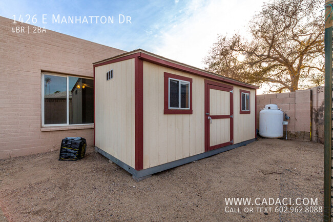 Building Photo - Great Tempe Location