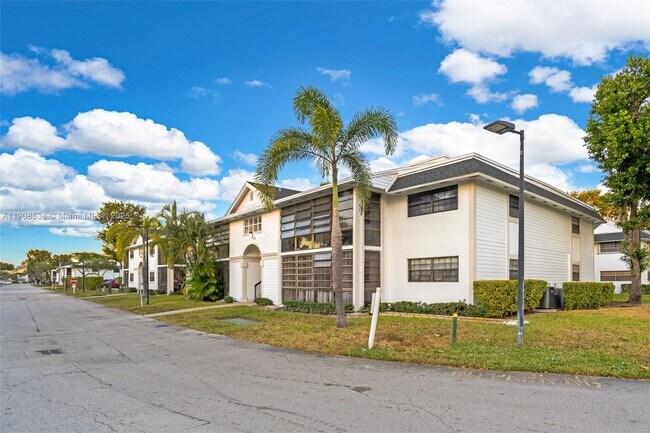 Building Photo - 18845 NW 62nd Ave