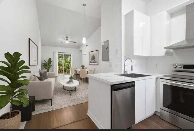 Building Photo - 6243 Garden Ct