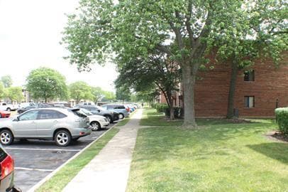 Building Photo - 17 Parkside Ct