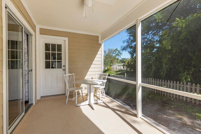 Building Photo - Charming Renovated 4BR/3BA Single Family Home
