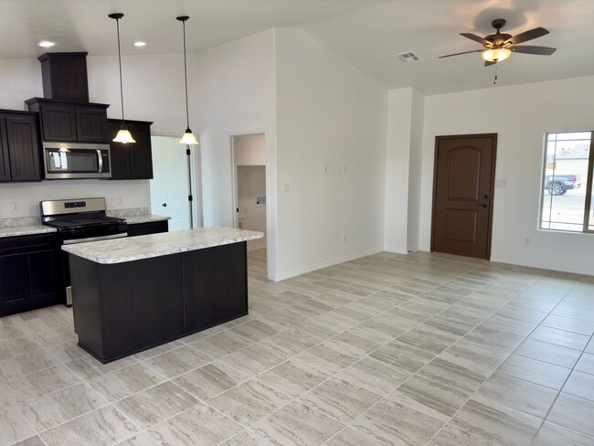 Building Photo - Brand-New 3-Bedroom, 2-Bath Home for Rent ...