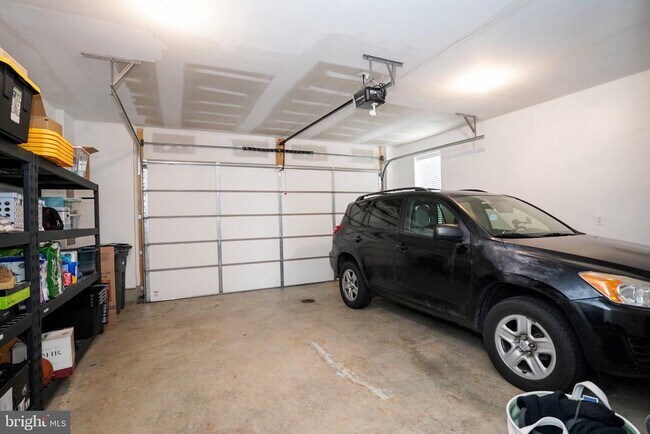 Building Photo - 14301 Beckett Glen Cir