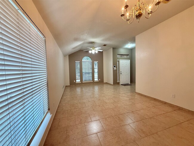 Building Photo - 6311 Rumford Ln