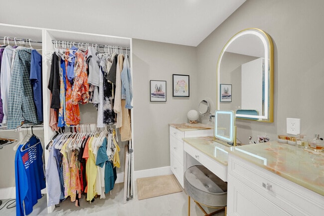 Building Photo - 1620 S Ocean Blvd