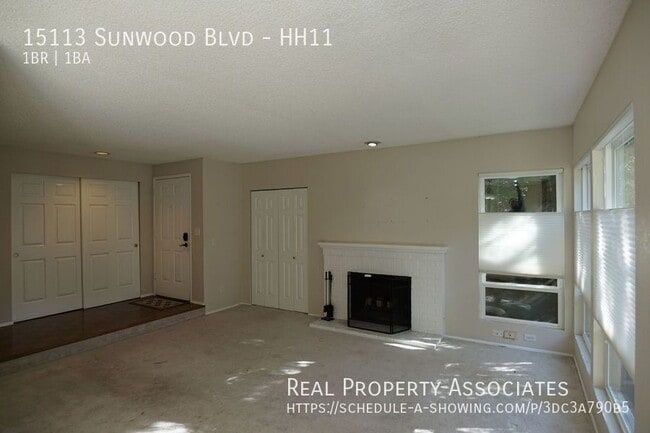 Building Photo - 15113 Sunwood Blvd