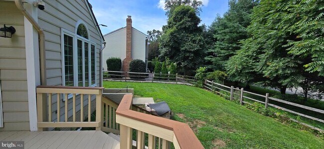Building Photo - 1 Brattle Ct