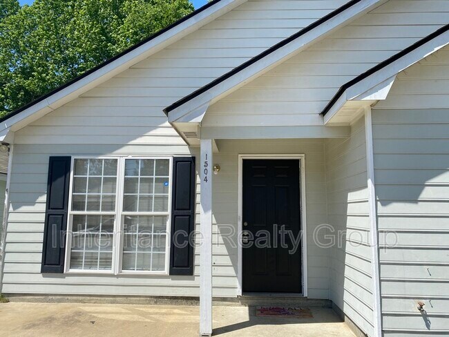 Primary Photo - 1504 Summerplace Dr