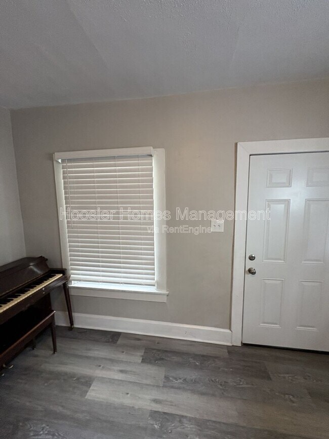 Building Photo - 2931 N Tacoma Ave