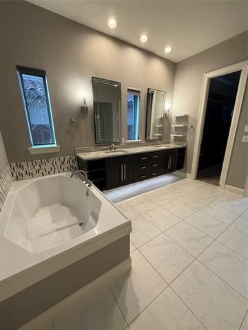 Building Photo - 3736 Greenbrier Dr