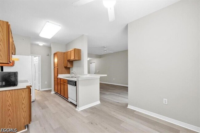Building Photo - 7940 Preserve Cir