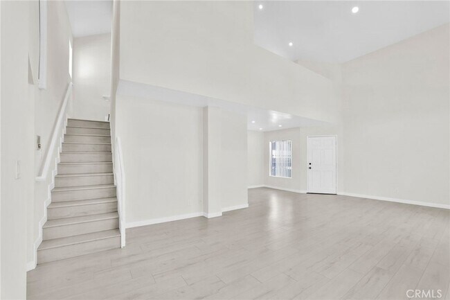 Building Photo - 7750 Laurel Canyon Blvd