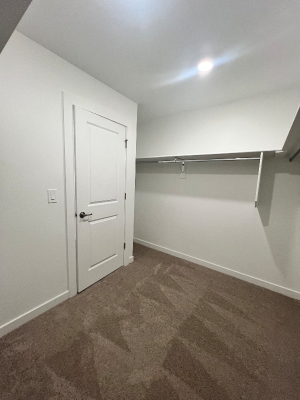 Building Photo - 4112 W Cirrus Ln