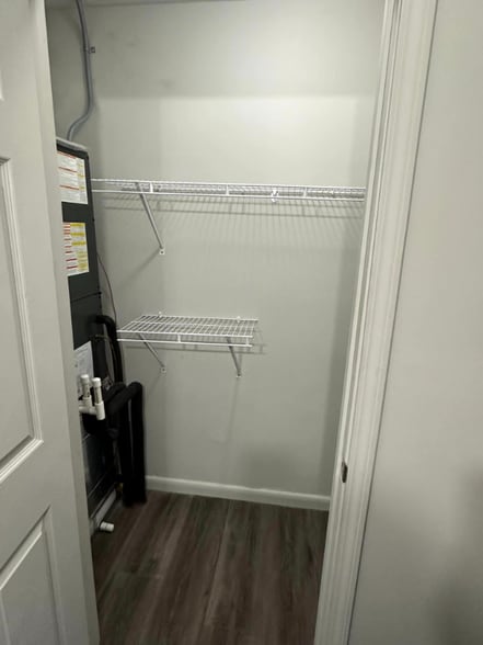 Building Photo - 4929 Galveston Dr