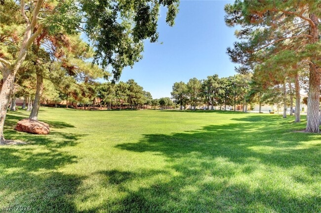 Building Photo - 1409 Palantine Hill Dr