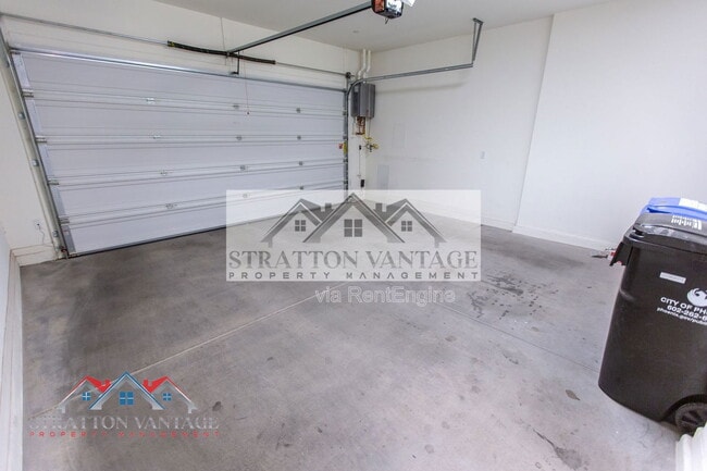 Building Photo - 1953 W Kinfield Trail