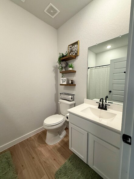 Building Photo - 3523 Rancho Grande