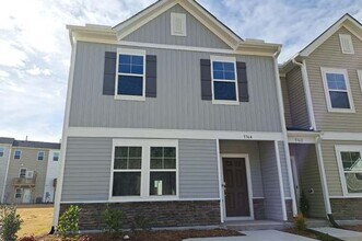 Building Photo - Half off second month!  3BR/2.5BA | Newly Renovated Townhome End Unit | Private Patio| In Raleigh!