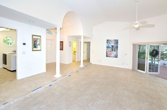 Building Photo - Vero Beach Rentals. Vero Beach Rent, LLC and Property Management Company