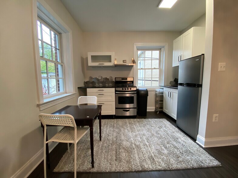 Kitchen and dining area - 108 N Patrick St