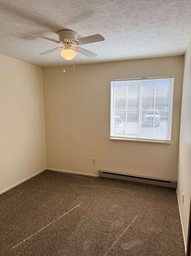 Building Photo - Magnolia Manor - Unit 629