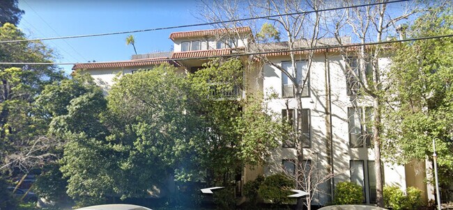 Building Photo - 645 El Dorado Ave