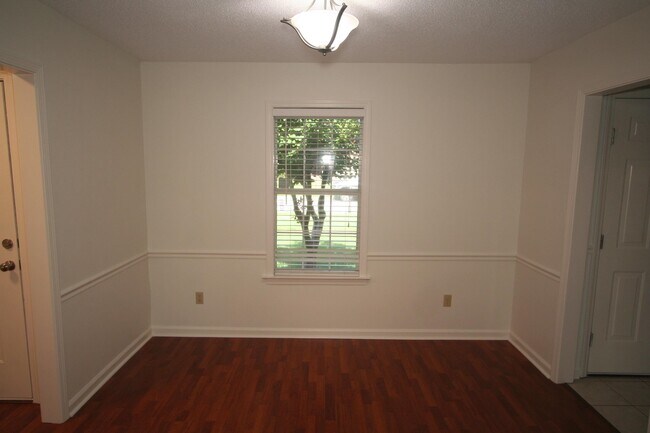 Building Photo - 1388 Milestone Dr