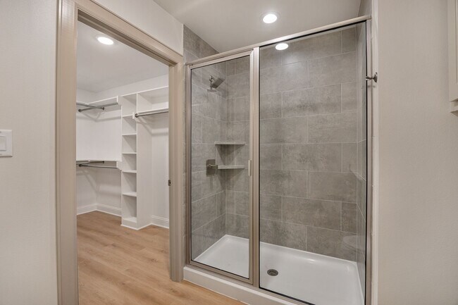 Building Photo - 3194 Dogwood Pk Blvd