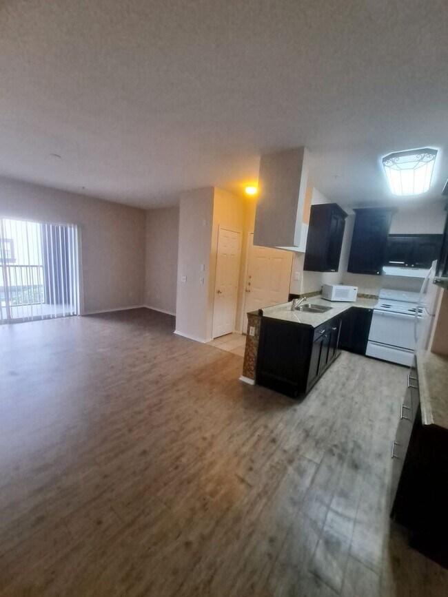 Building Photo - The Preserve at Temple Terrace