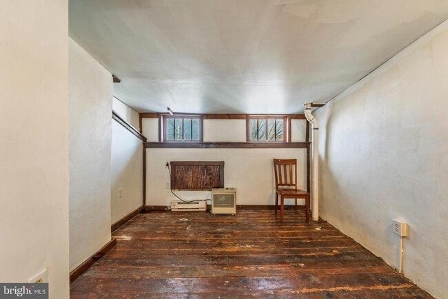 Building Photo - 914 Lemmon St