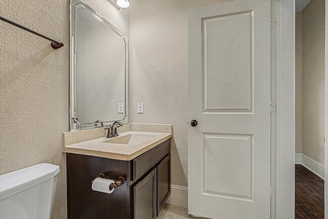 Building Photo - 27123 Camirillo Creek Ln