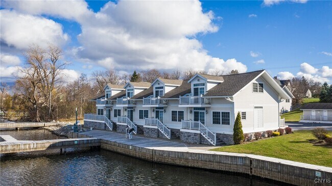 Building Photo - 207 General Smith Dr