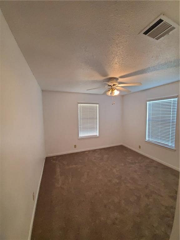 Building Photo - 108 Verna Spur