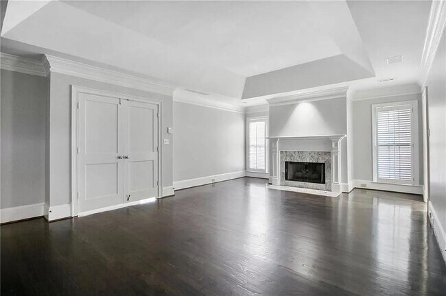 Building Photo - 460 Ivy Park Ln NE
