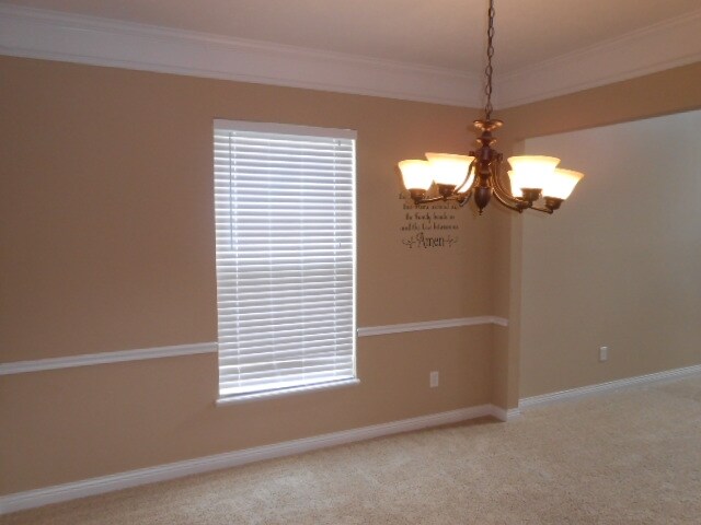 Building Photo - 532 Greenwood Loop