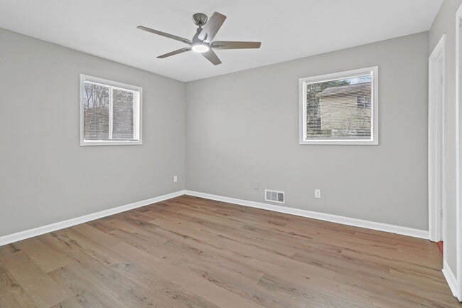 Building Photo - 1697 Spoonbill Rd