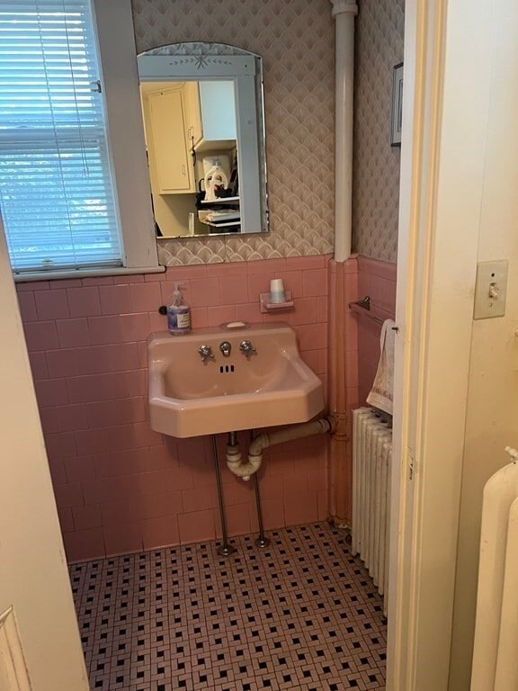 Building Photo - 30 Stetson St