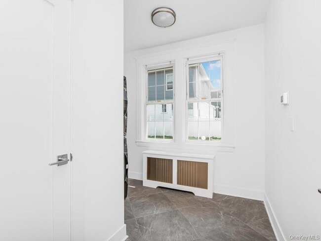 Building Photo - 70 Normandy Rd