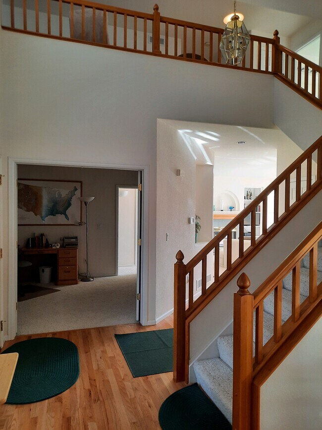 Building Photo - 13483 Marion Dr