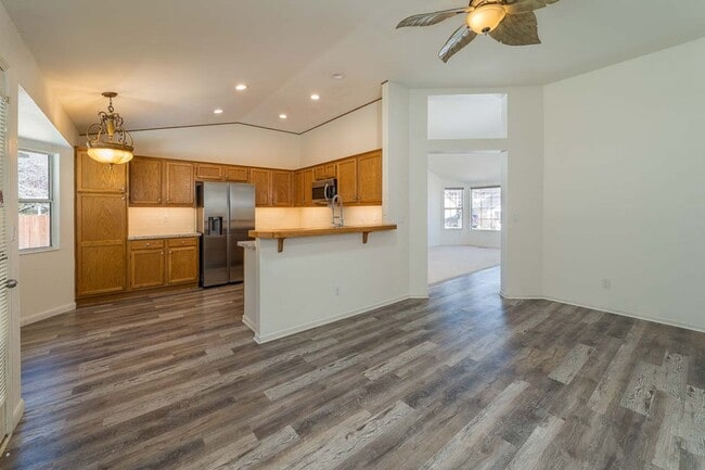 Building Photo - Southwest Reno Hidden Gem - Stunning Back ...