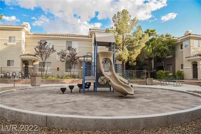 Building Photo - 9050 W Warm Springs Rd