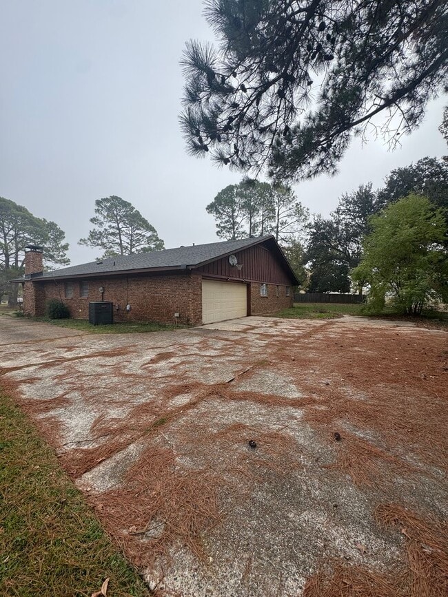 Building Photo - Rental Property