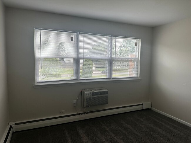 Interior Photo - Rosewood Apartments