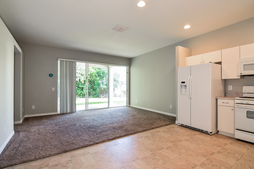 Building Photo - 15819 Stags Leap Dr