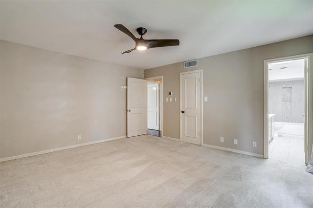 Building Photo - 2301 Ridgmar Plaza
