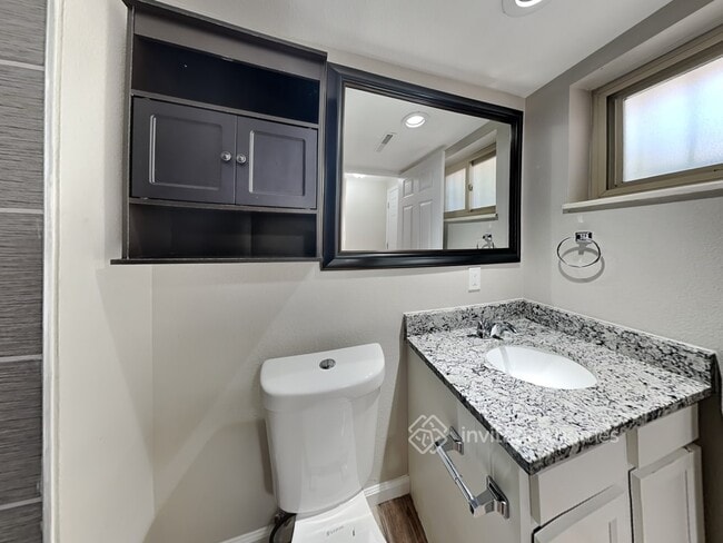 Building Photo - 3345 E 128th Pl